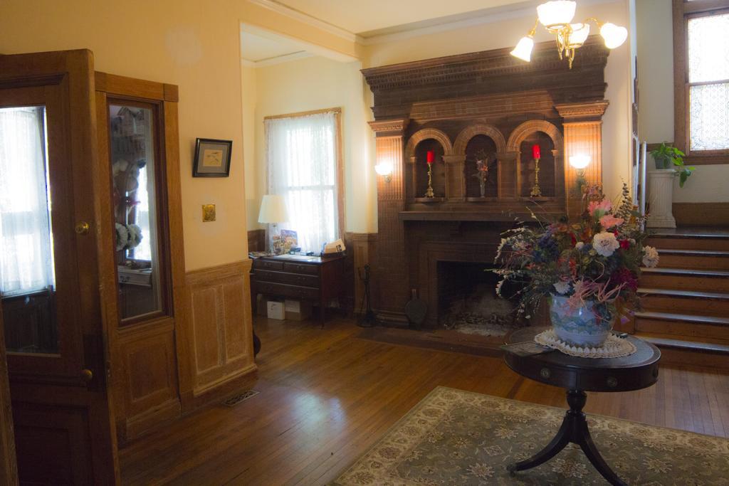 Lehmann House Bed & Breakfast Saint Louis Exterior photo